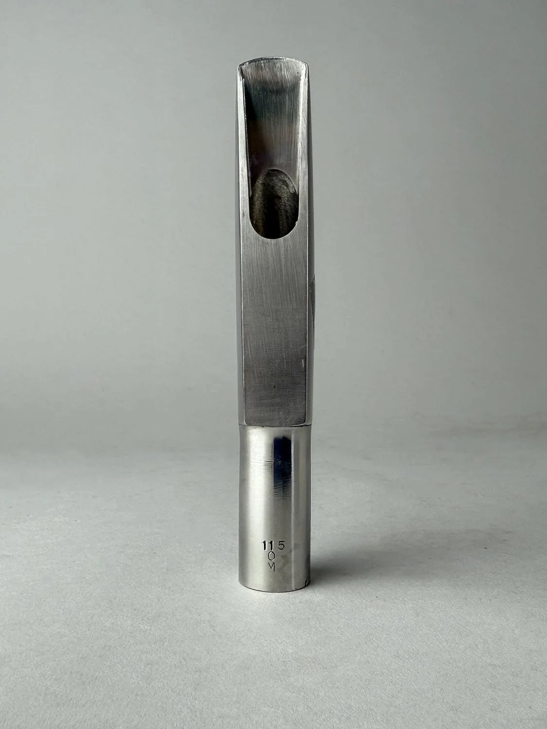 Berg-Larsen-115:0-M-Metal-Bari_BarnardRepair_03.jpeg