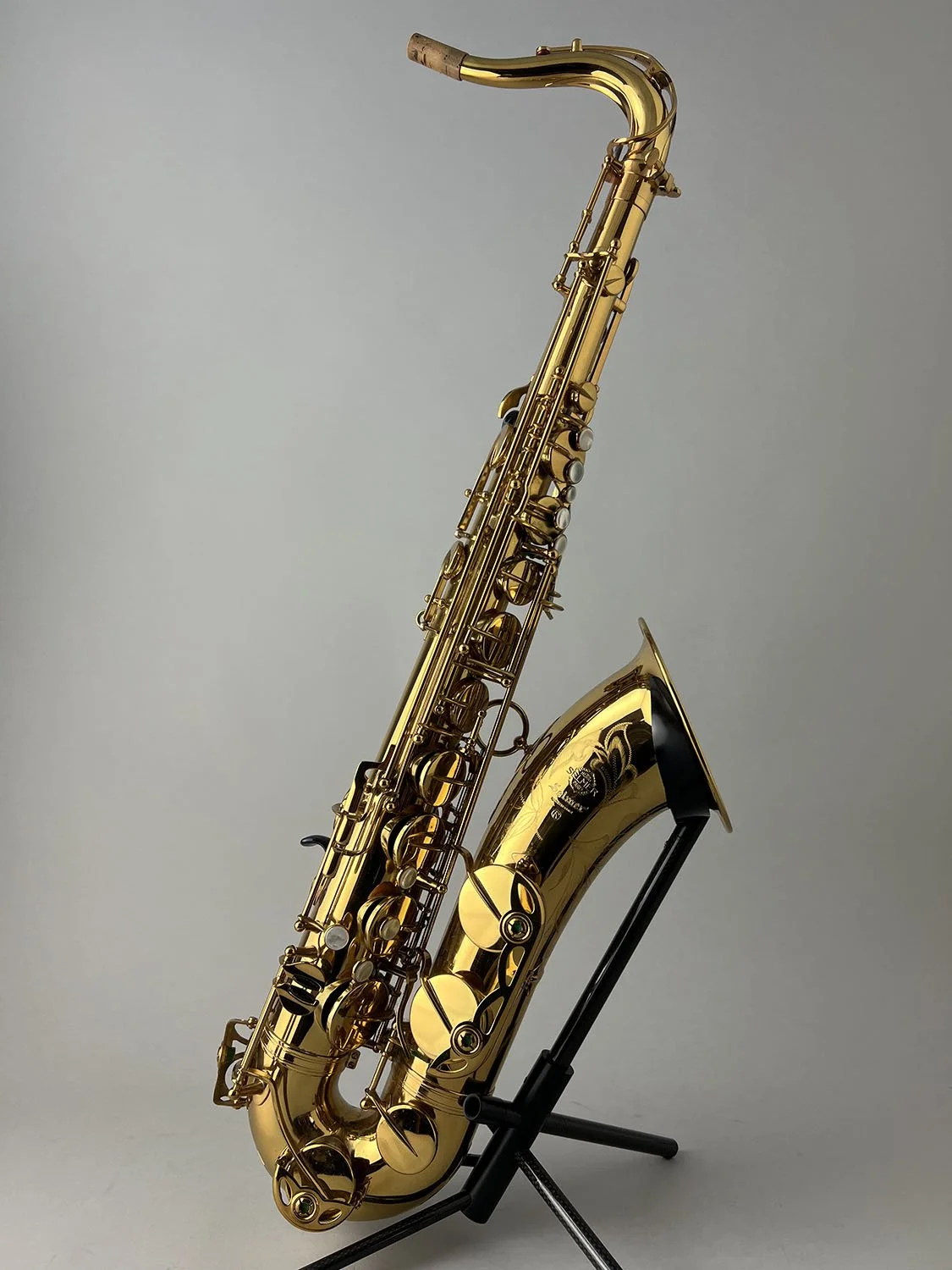 Selmer-Mark-VI-Tenor-Saxophone-196xxx_BarnardRepair_01.jpeg