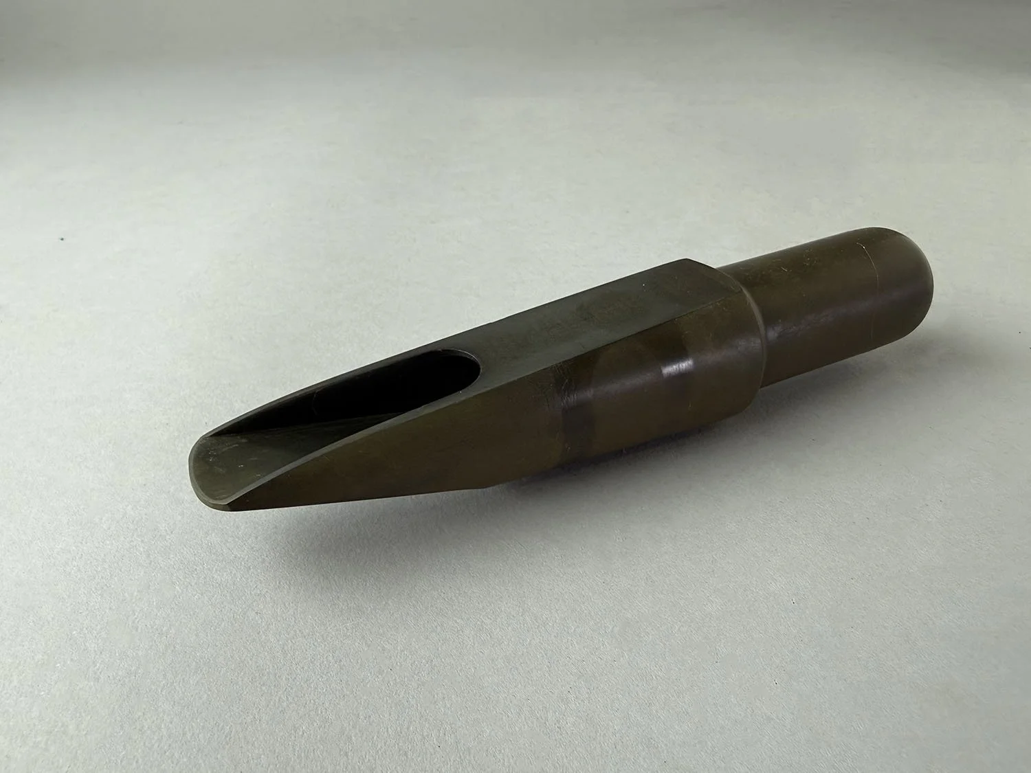Berg-Larsen-130:1-SMS-Hard-Rubber-Bari_BarnardRepair_08.jpeg