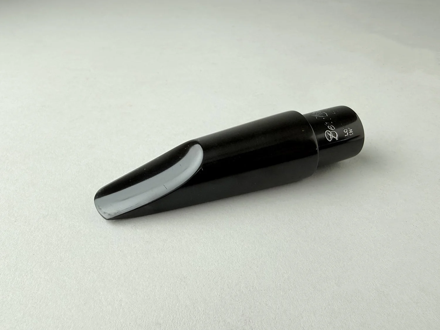 Berg-Larsen-130:3-M-Tenor_BarnardRepair_06.jpeg