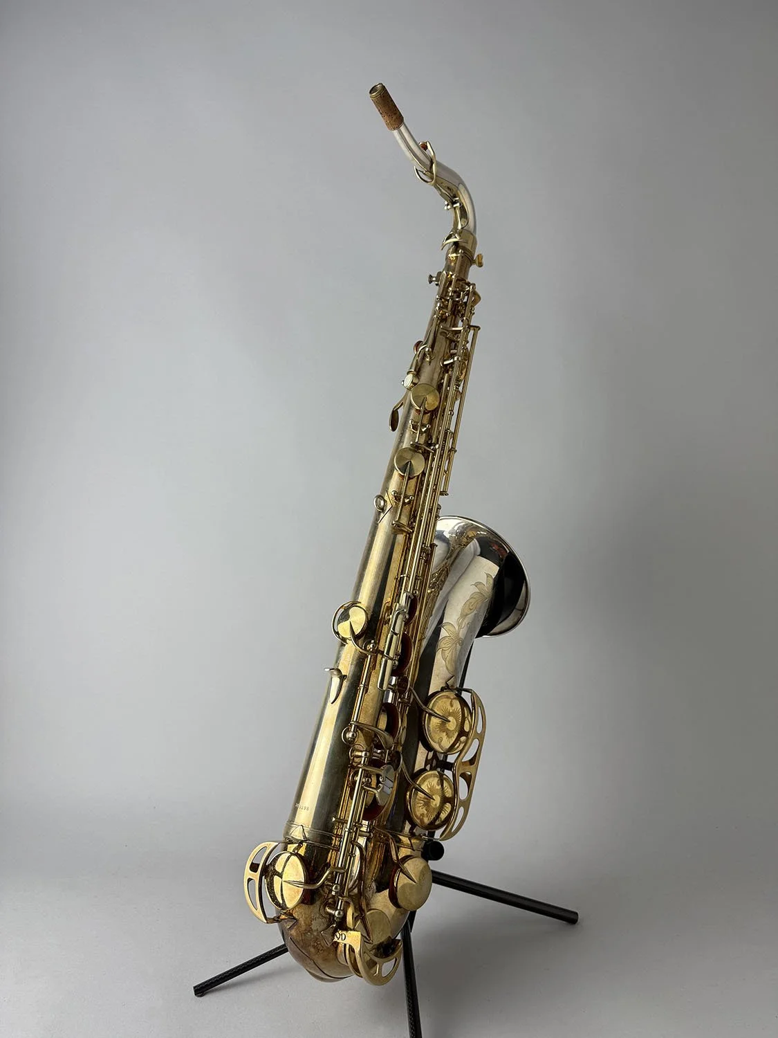 King-Super-20-Silver-Sonic-with-Gold-Plate-Tenor_349xxx_BarnardRepair_08.jpeg