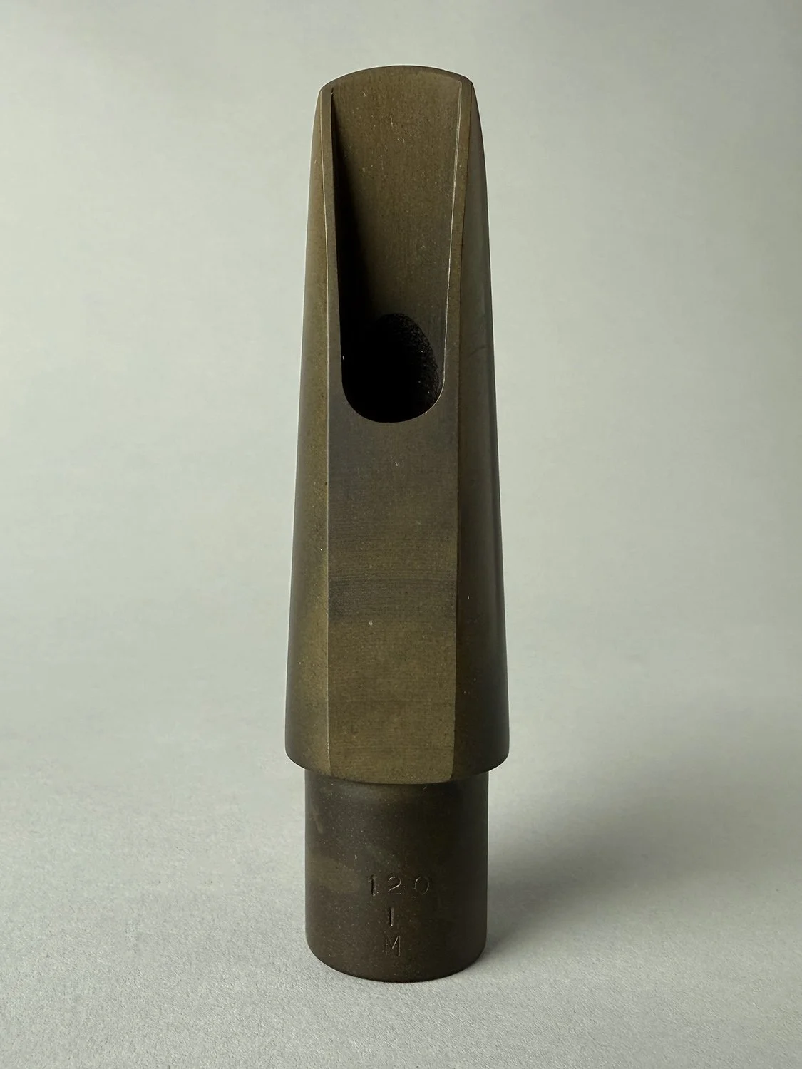 Berg-Larsen-120:1-M-Tenor_BarnardRepair_03.jpeg