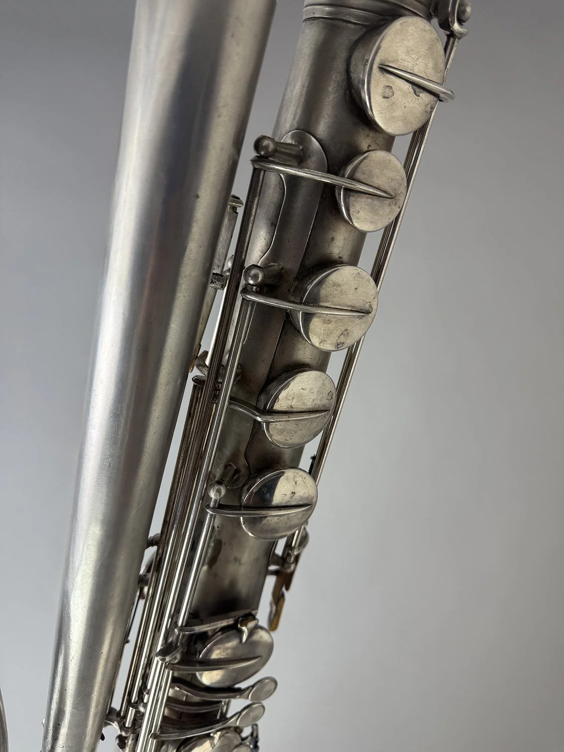 Conn-Bass-Saxophone_15xxx_BarnardRepair_11.jpeg