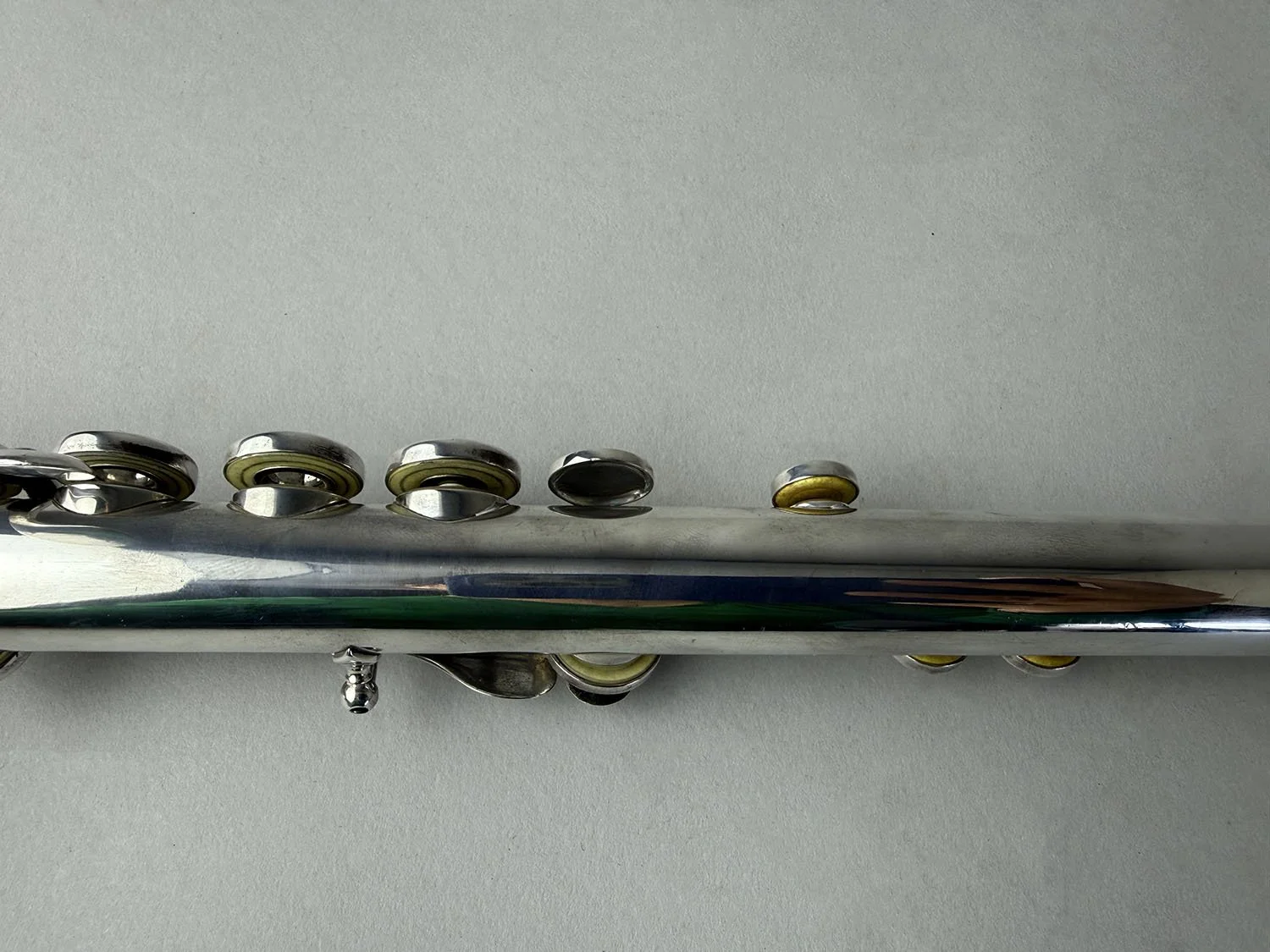 Haynes-Handmade-Open-Hole-C-Foot-Flute_32xxx_BarnardRepair_10.jpeg