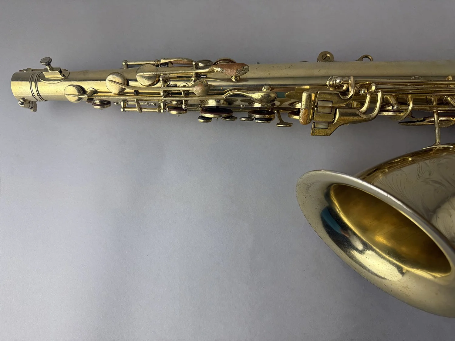 Conn-10-M-Naked-Lady-Gold-Plated-Tenor_134xxx_BarnardRepair_20.jpeg