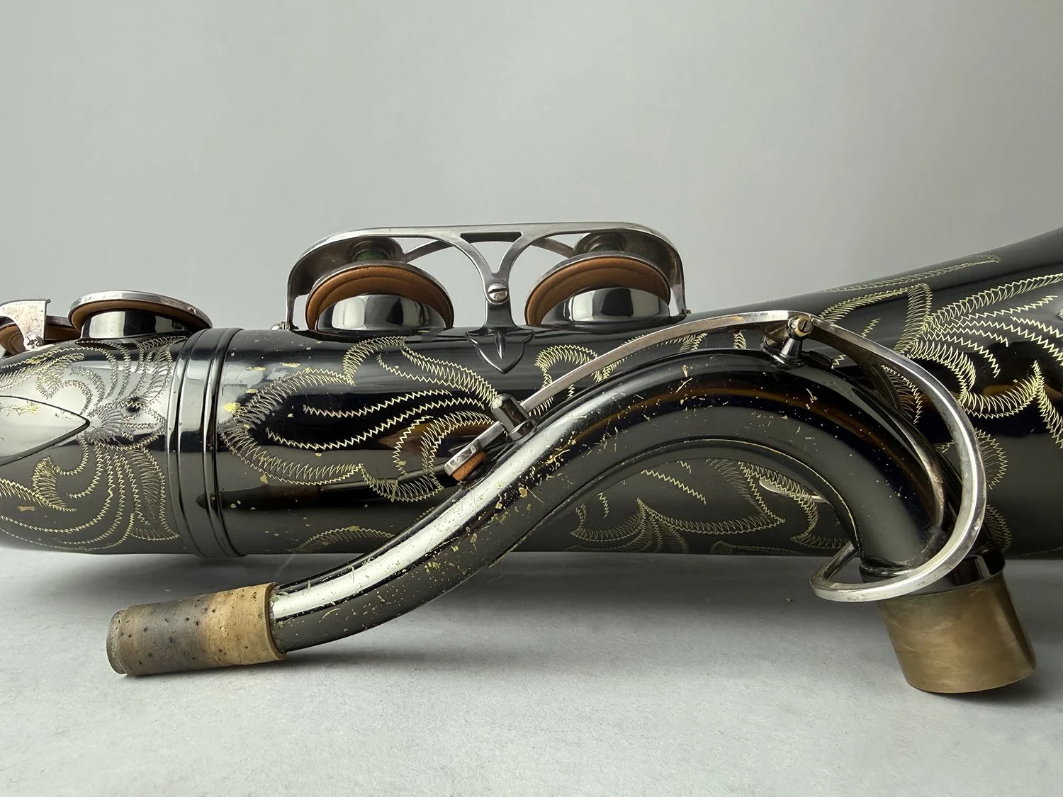 Dave-Guardala-Black-Nickel-Tenor_74xx_BarnardRepair_21.jpeg