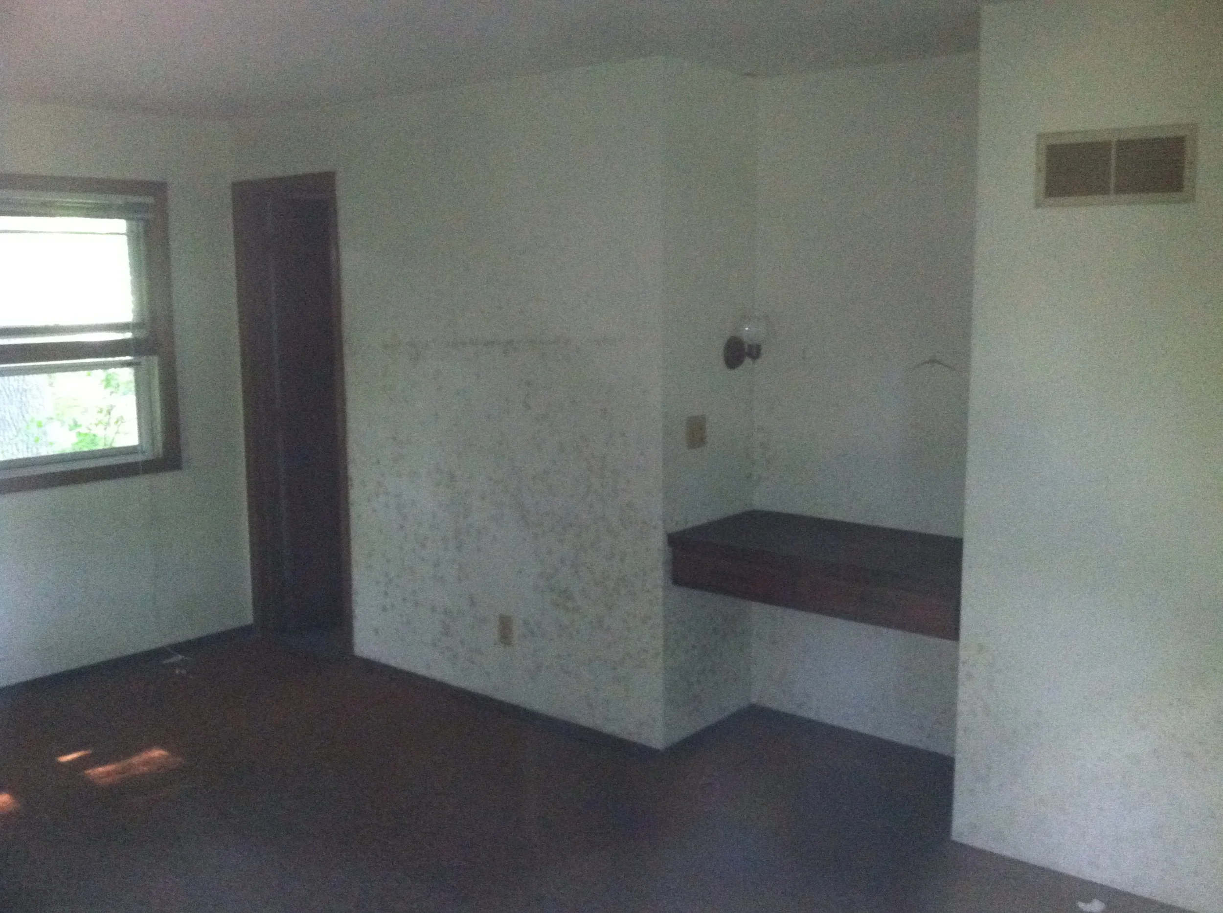 Carpenter Master Bedroom - Before