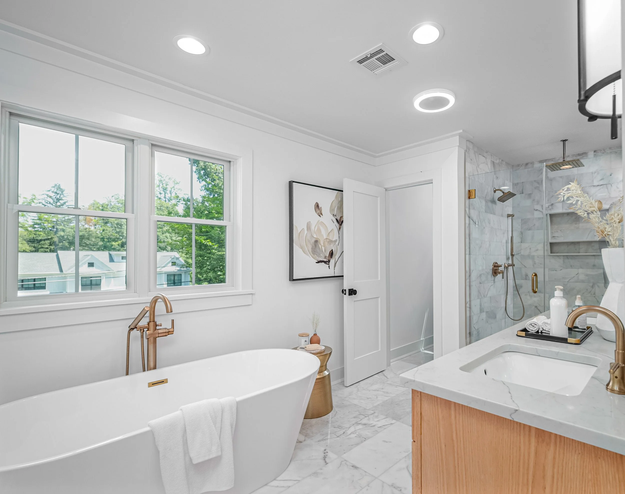 master bath-4.jpg