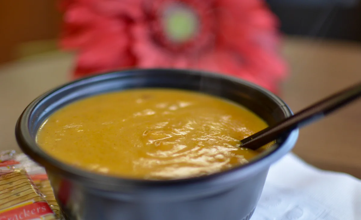 Pumpkin Apple Bacon Soup--YUM!