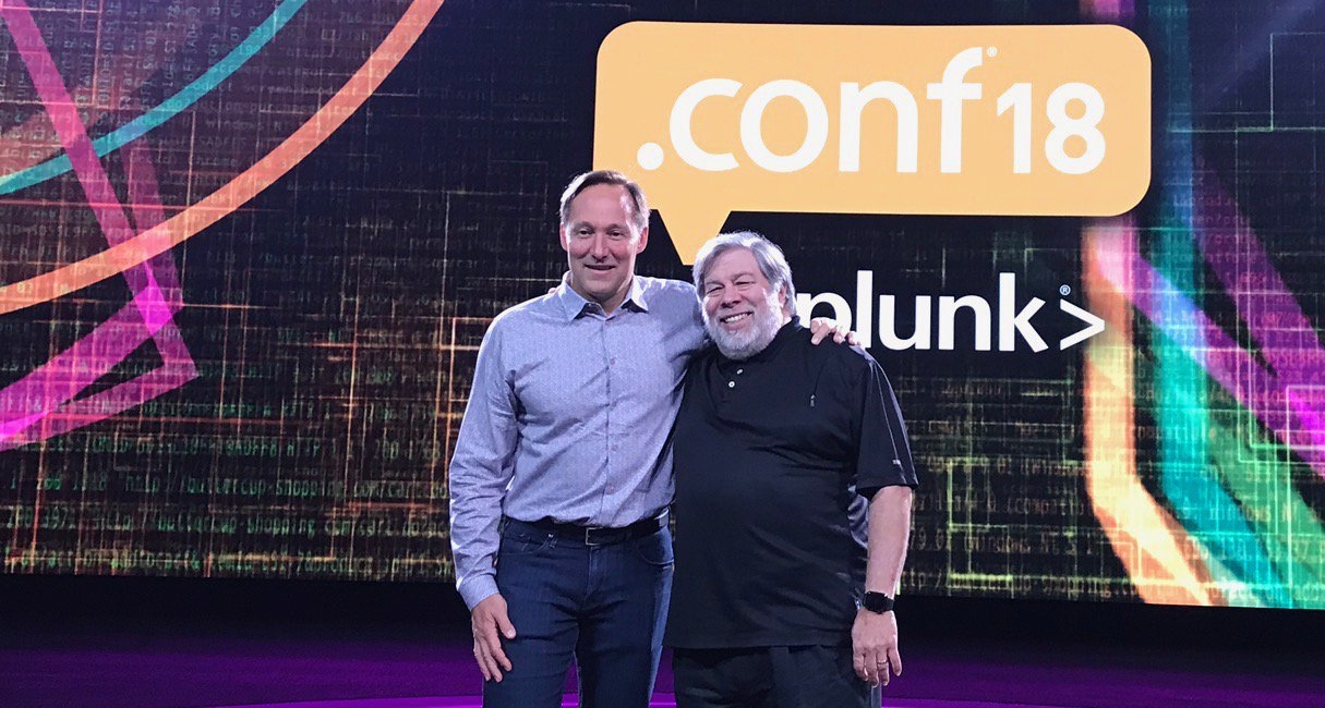 Splunk CEO Doug Merritt and Steve Wozniak pose in front of CODesign’s .conf18 Conference Video Graphics.