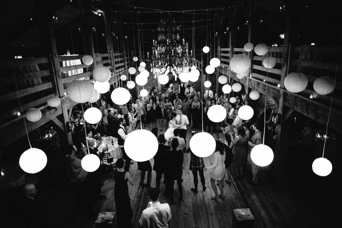 105_0681_JBM_Zoe&Jeremy_BW_SS_NOWM.jpg