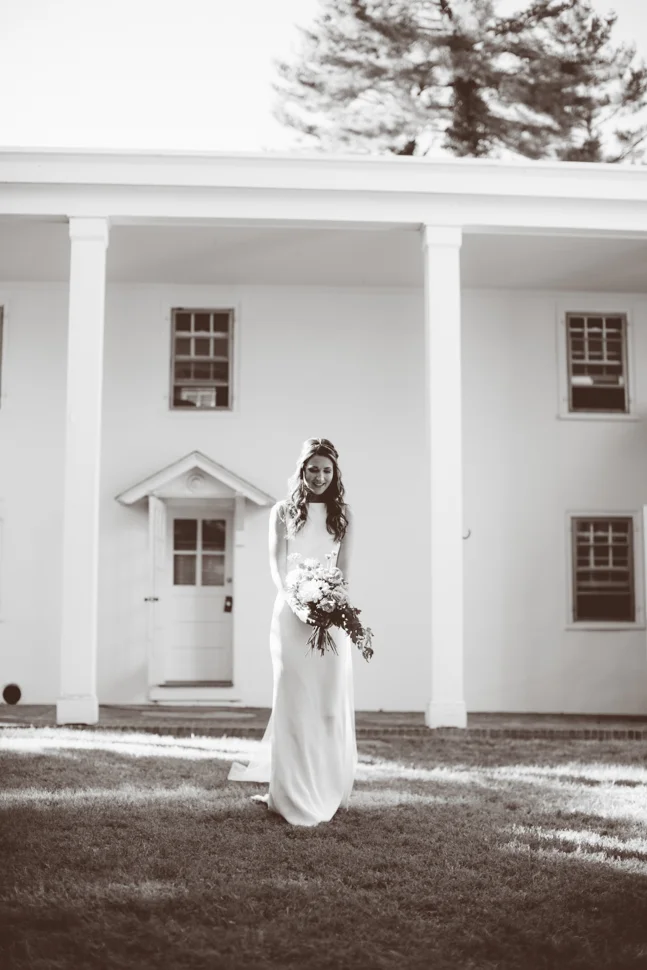 079_0295_Katie&Tim_JBM_BW_SS_NOWM.jpg
