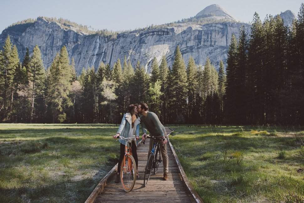 003_04_LOVE+WOLVES_Nicole+Erik_SS_NOWM.jpg