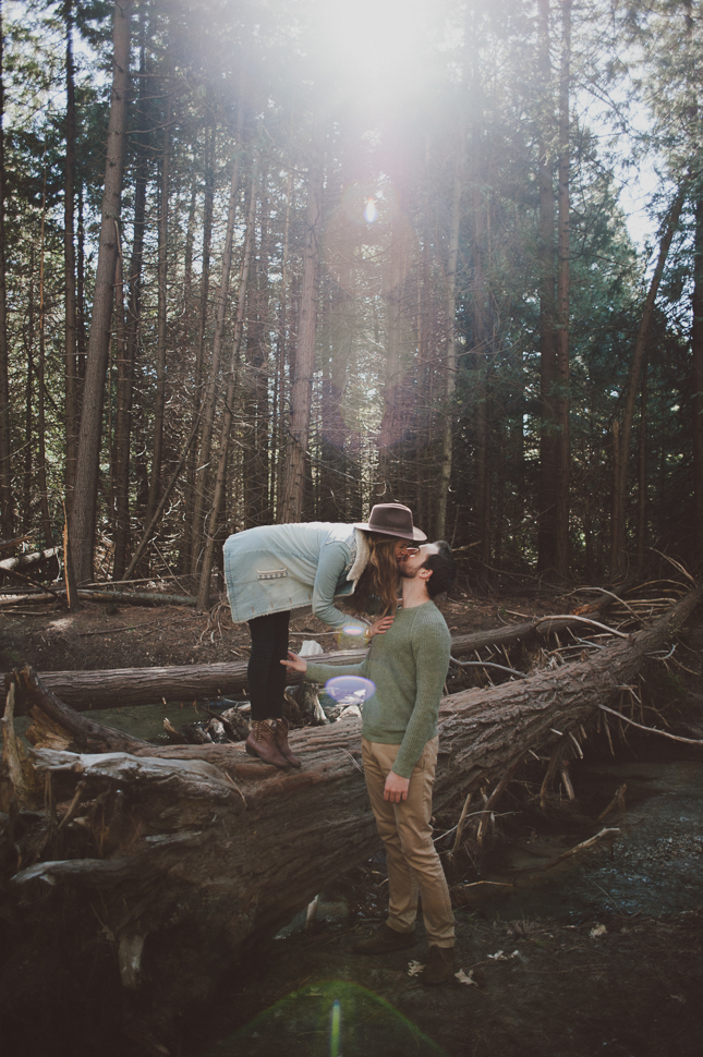 037_117_LOVE+WOLVES_Nicole+Erik_SS_NOWM.jpg