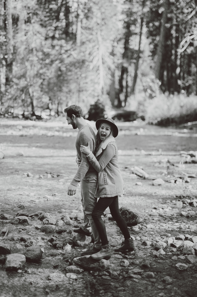 042_129_LOVE+WOLVES_Nicole+Erik_BW_SS_NOWM.jpg