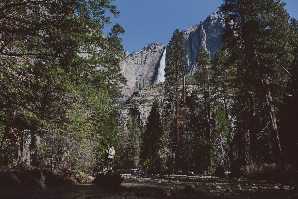 043_132_LOVE+WOLVES_Nicole+Erik_SS_NOWM.jpg