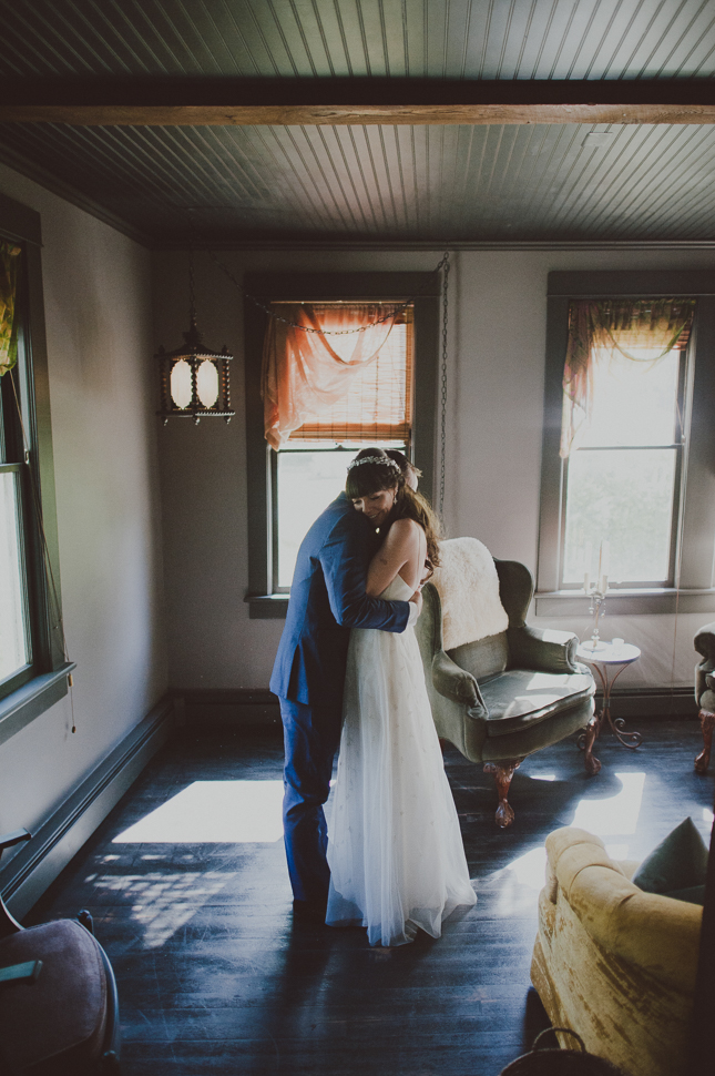 107_256_LOVE+WOLVES_Roberta+Geoff_SS_NOWM.jpg