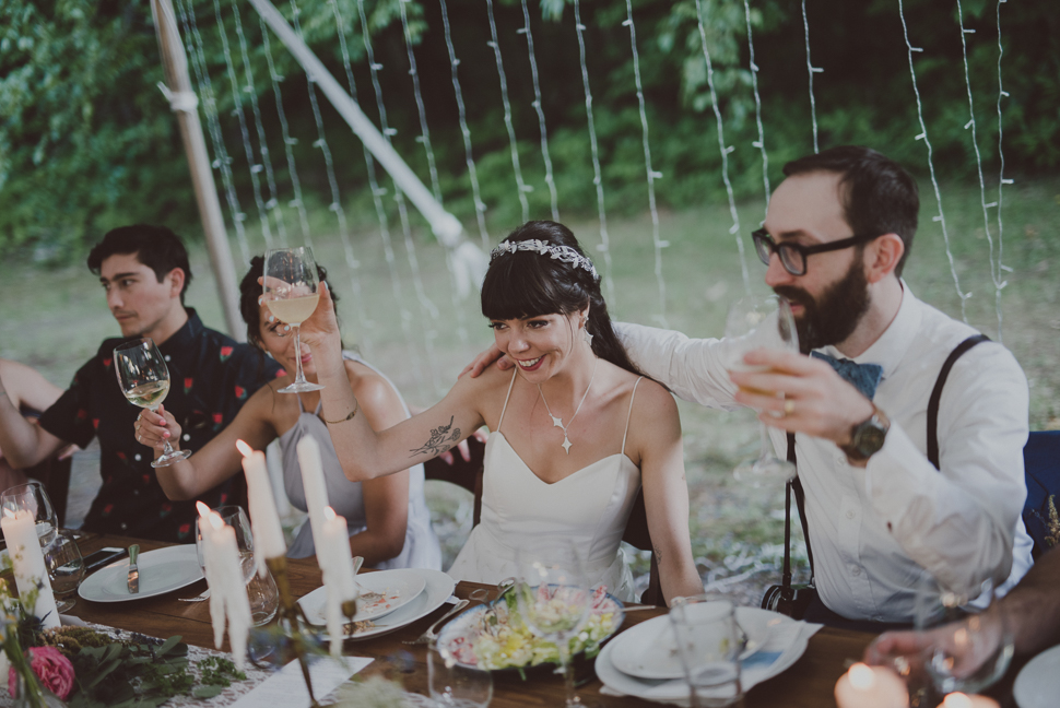 201_665_LOVE+WOLVES_Roberta+Geoff_SS_NOWM.jpg