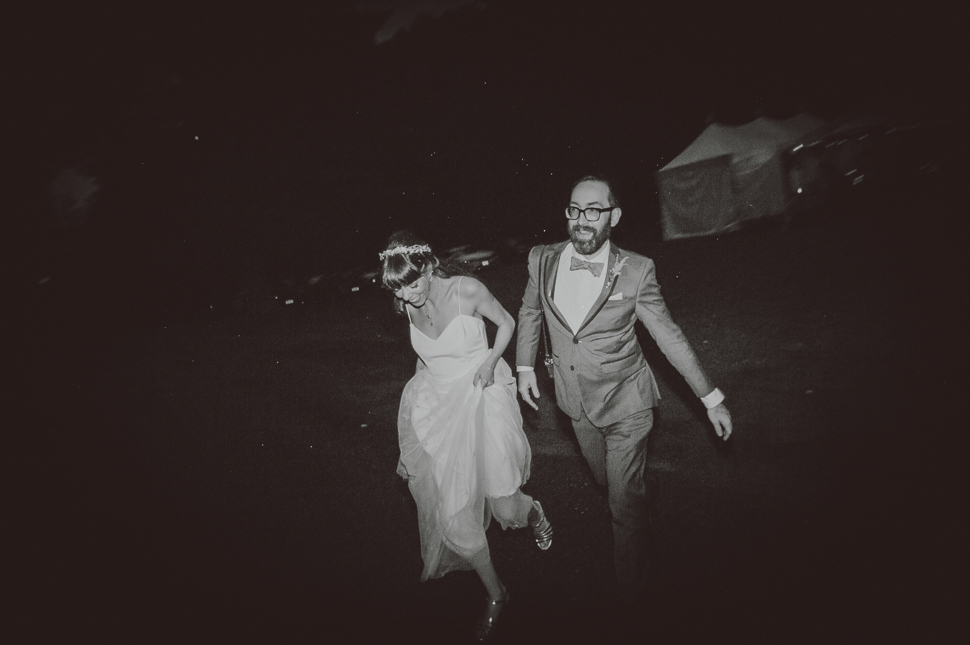 216_730_LOVE+WOLVES_Roberta+Geoff_BW_SS_NOWM.jpg