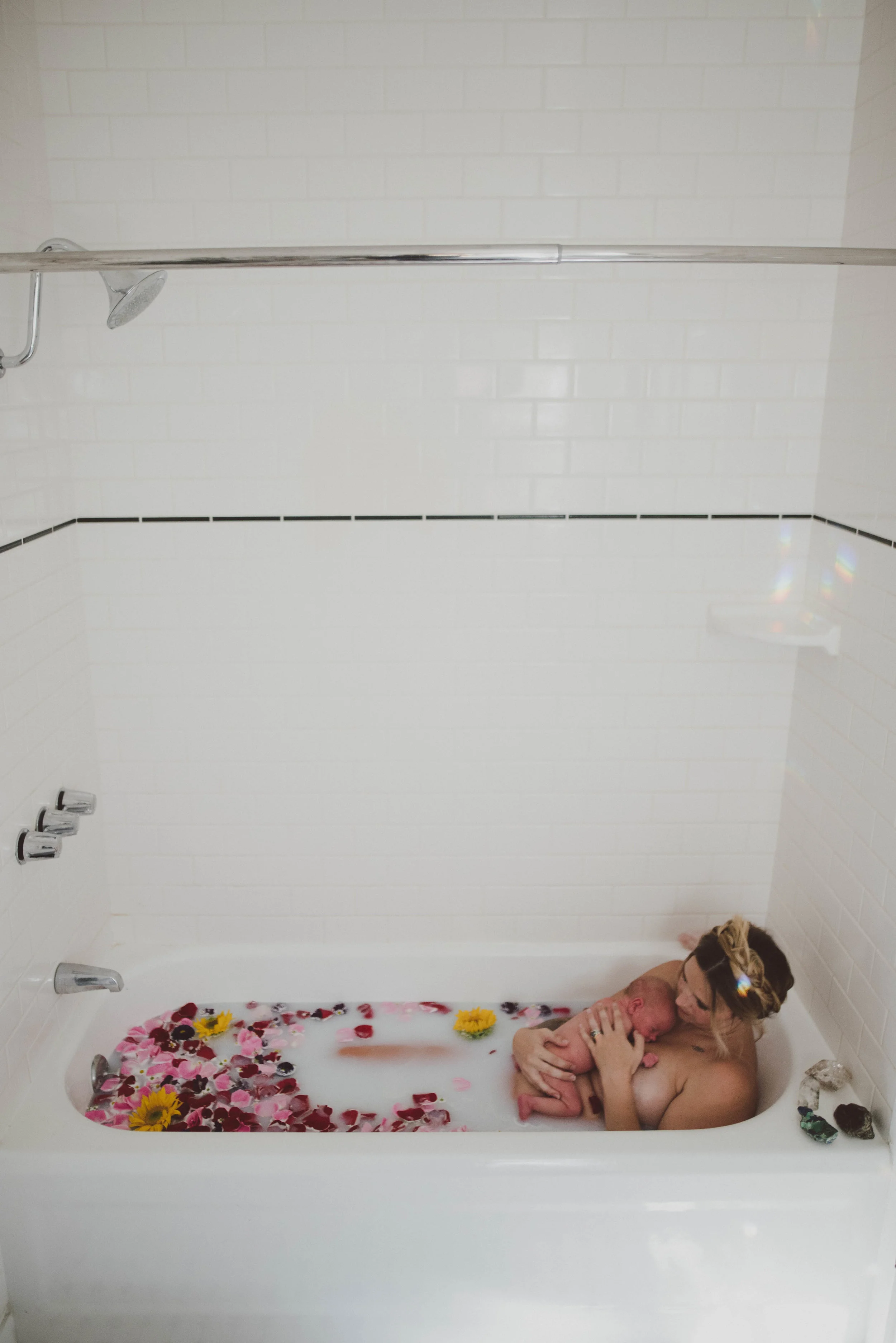 001_LWCO_LakeStoneMilkBath.jpg