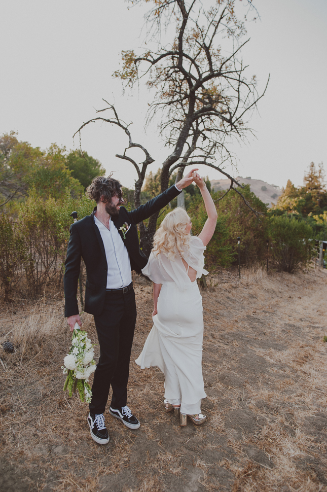 079_345_LOVE+WOLVES_Jenna+Bruno_SS_NOWM.jpg