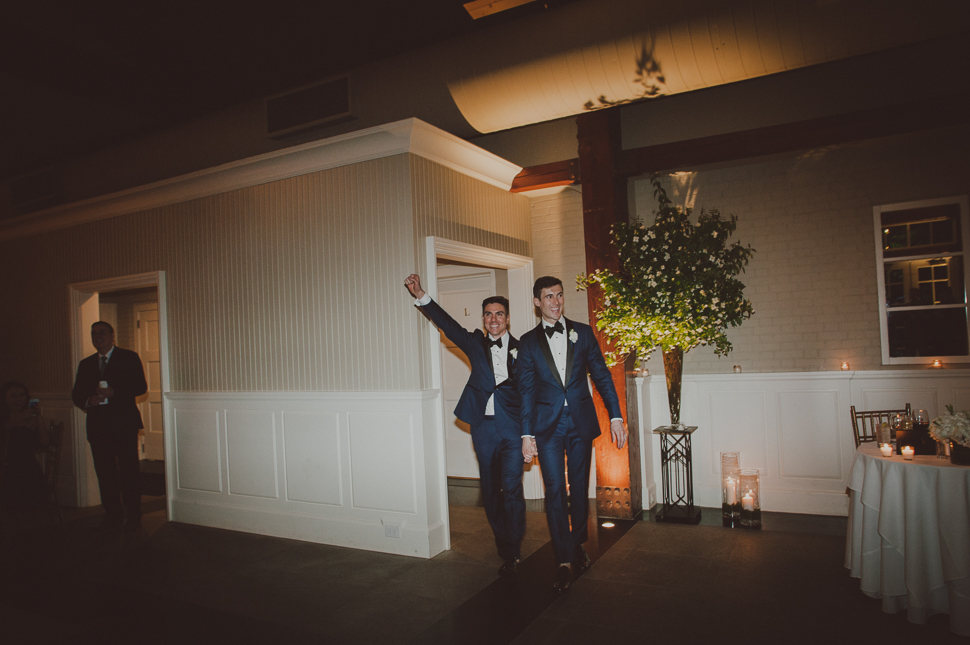 112_784_LOVE+WOLVES_20180609_Toby+Mike_SS_NOWM.jpg