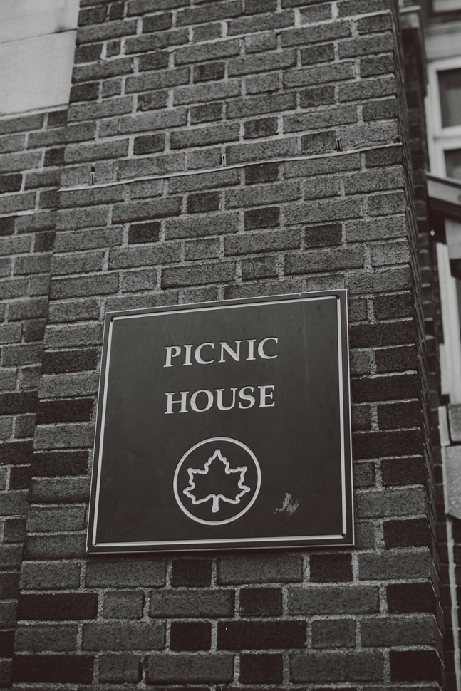 055_240_LOVE+WOLVES_20180616_Julie+Ben_BW_SS_NOWM.jpg
