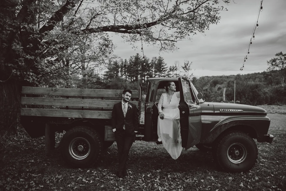 042_0184_LWCO_20181020_Kat+Charlie_BW_SS_NOWM.jpg