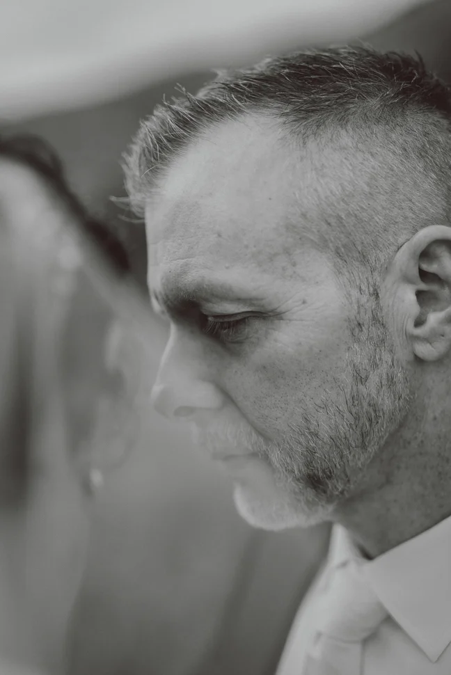 086_0399_LWCO_20190119_Laura+Matthew_BW_SS_NOWM.jpg