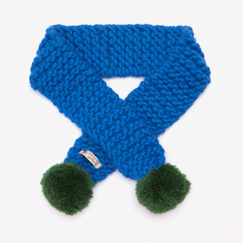 blue_scarf.jpg