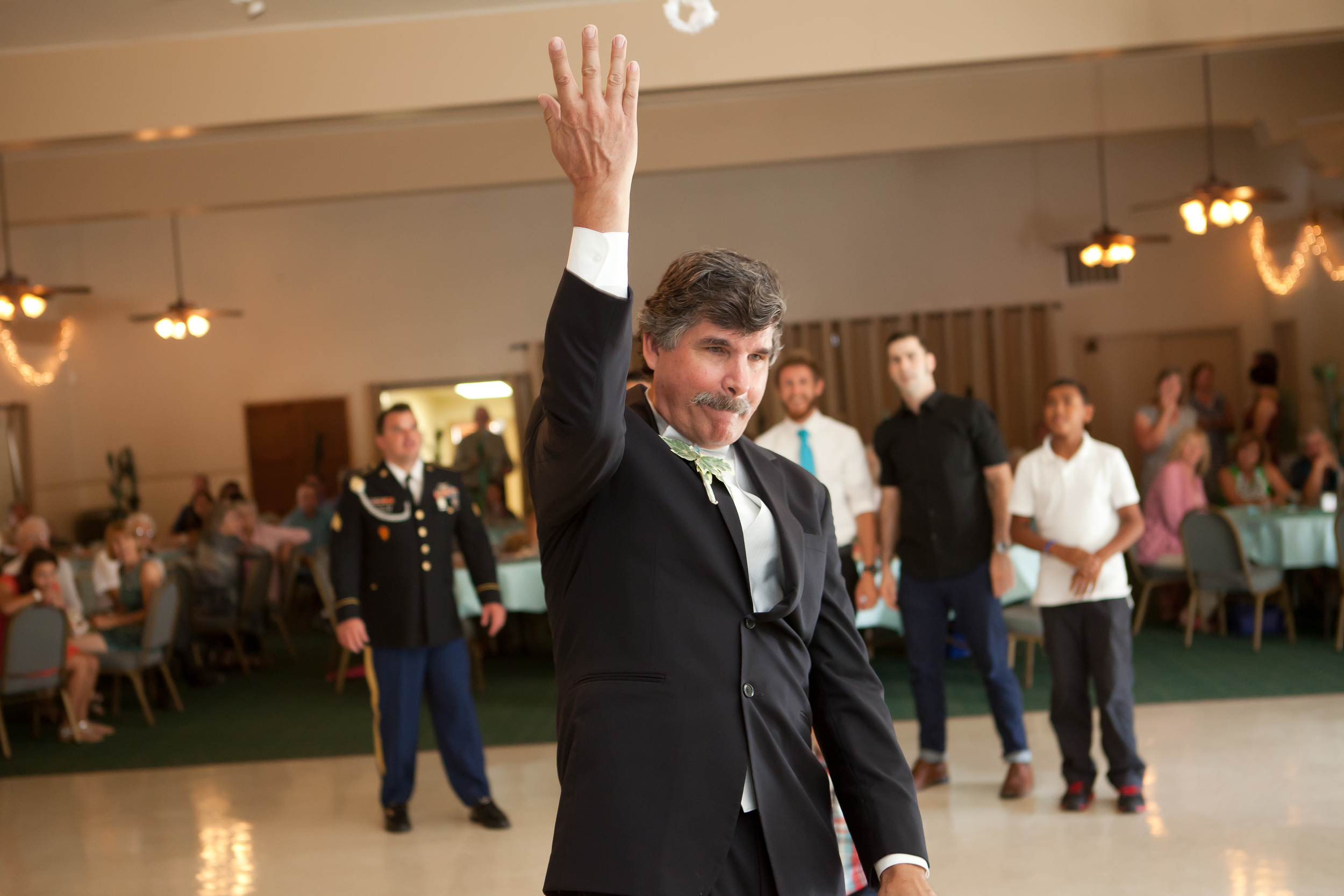 Jeff throws the garter.......