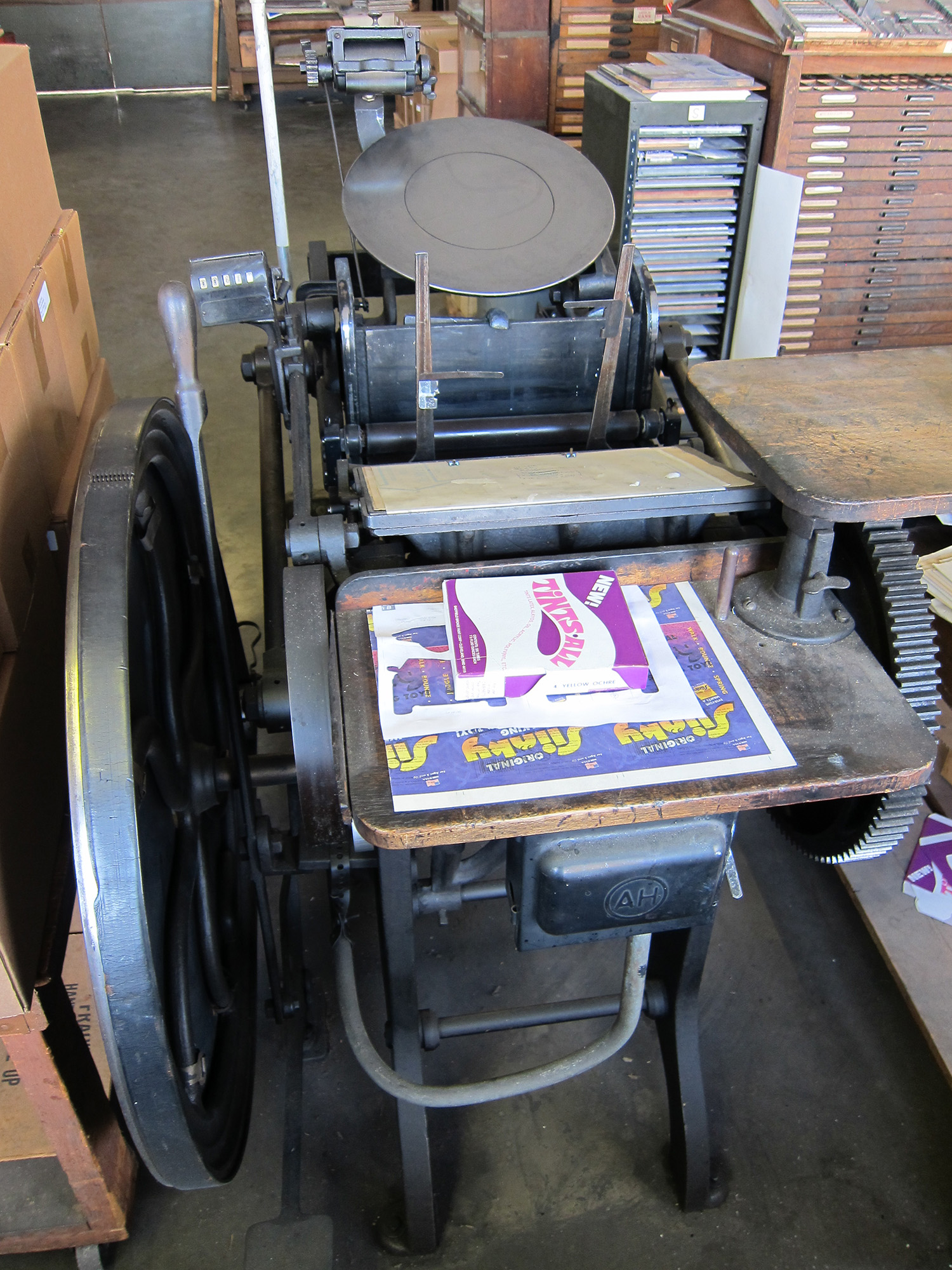  Hand-fed motorized Chandler &amp; Price 8x12 old-style press, my great-grandfather's first 