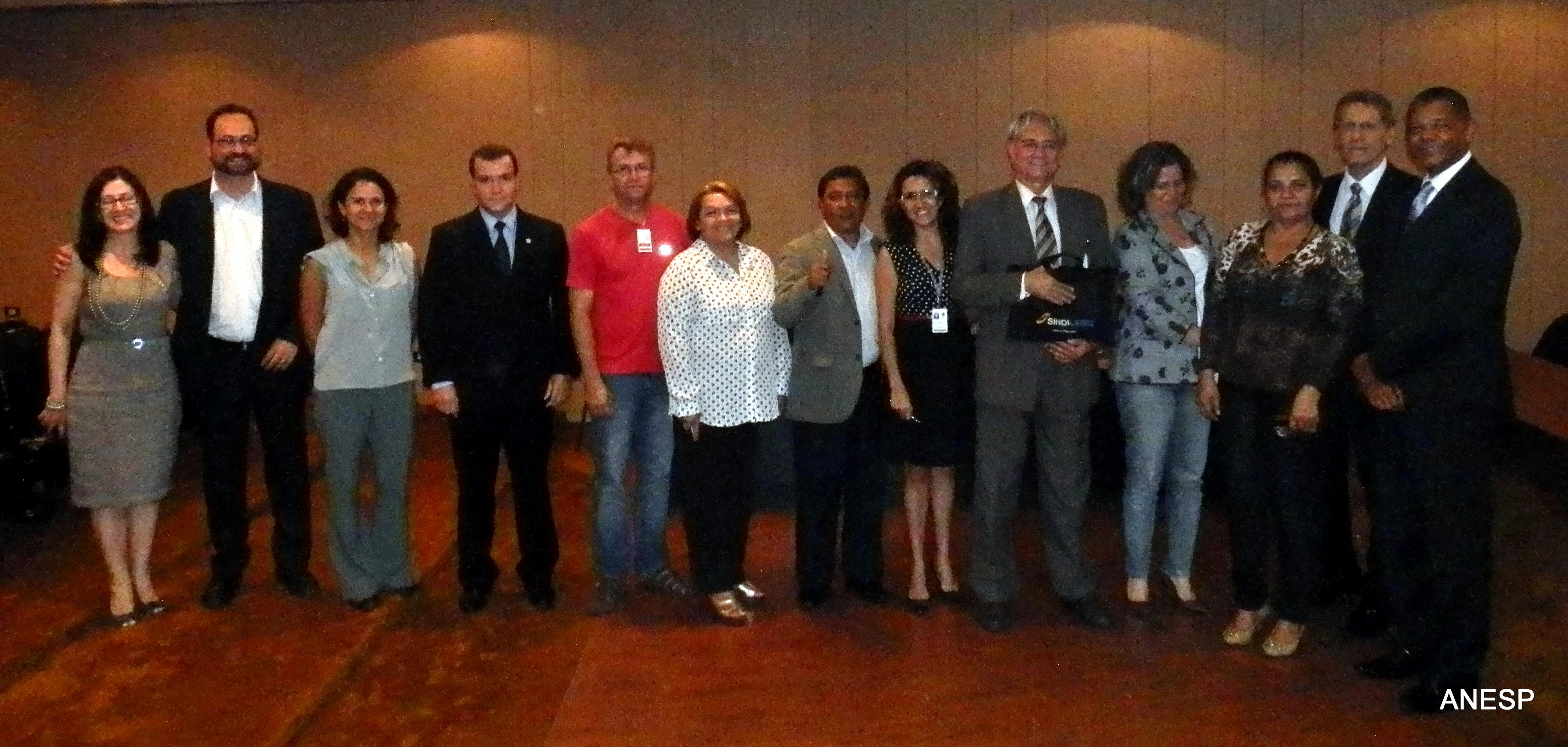 ANESP e mais oito entidades fundam frente contra assédio no serviço público