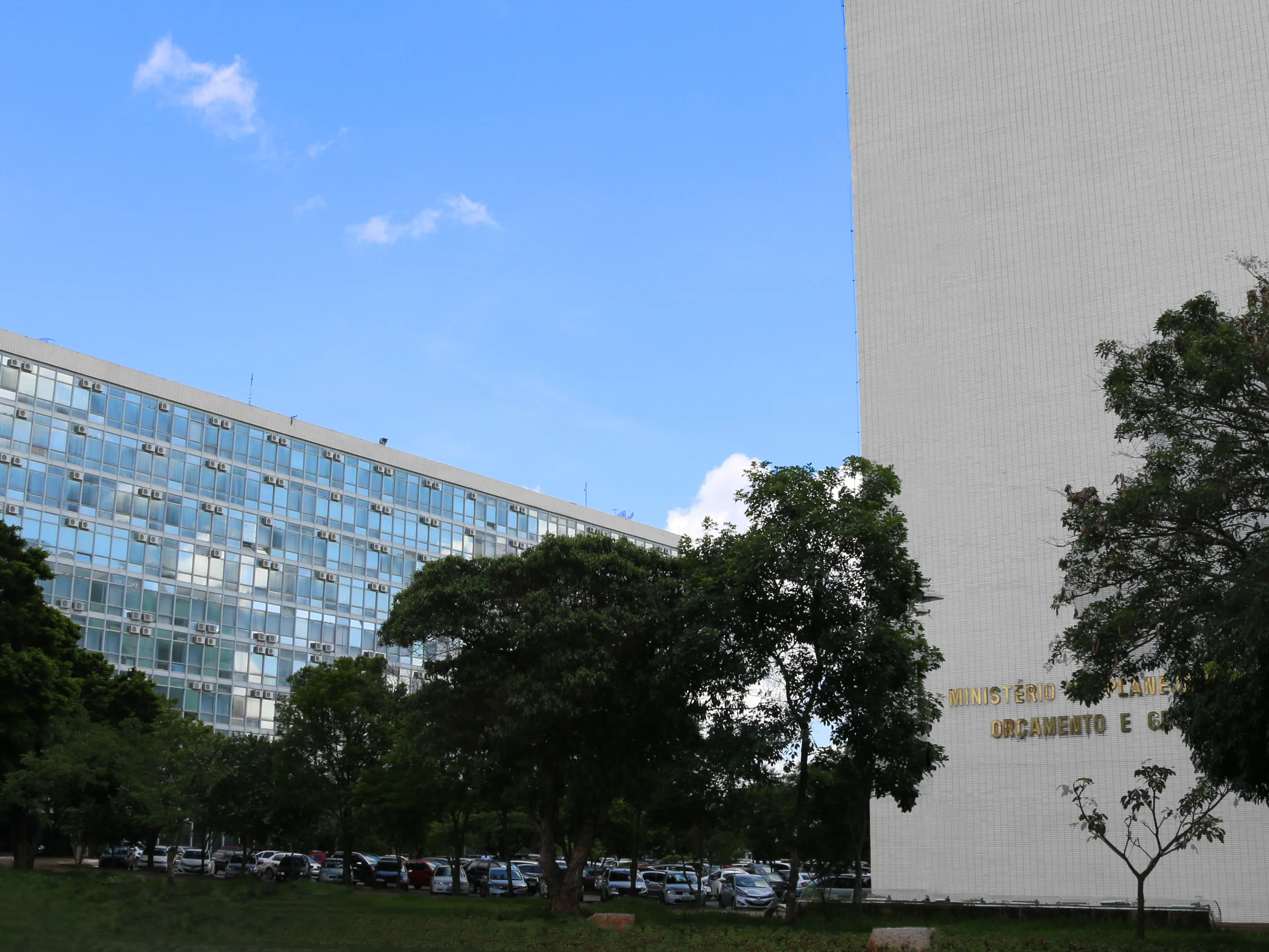 Entidades do Ciclo de Gestão e Núcleo Financeiro preveem 2015 melhor que 2014