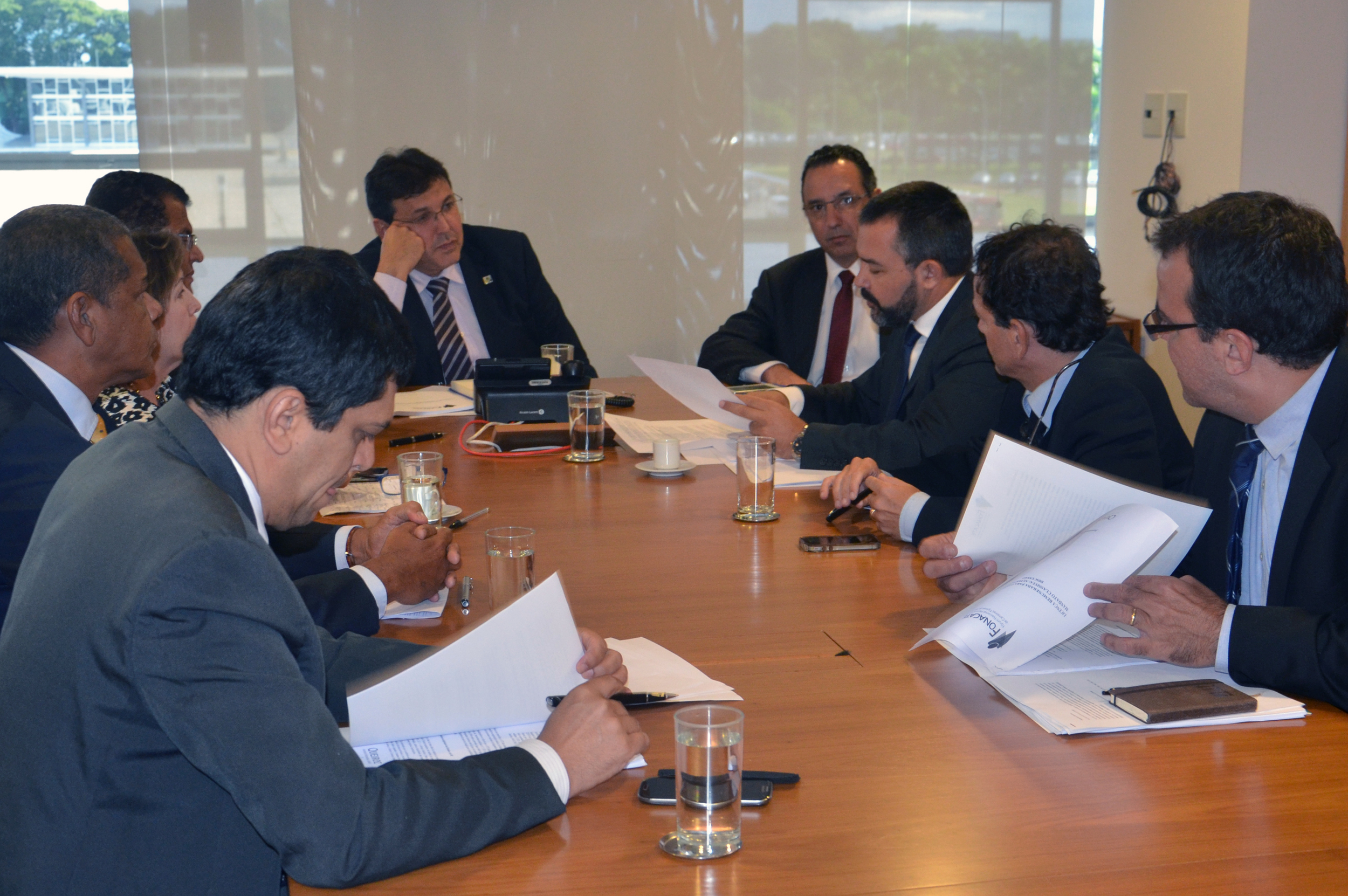 Estudo foi entregue para o secretário-executivo da SRI da Presidência da República. Foto: ANFIP