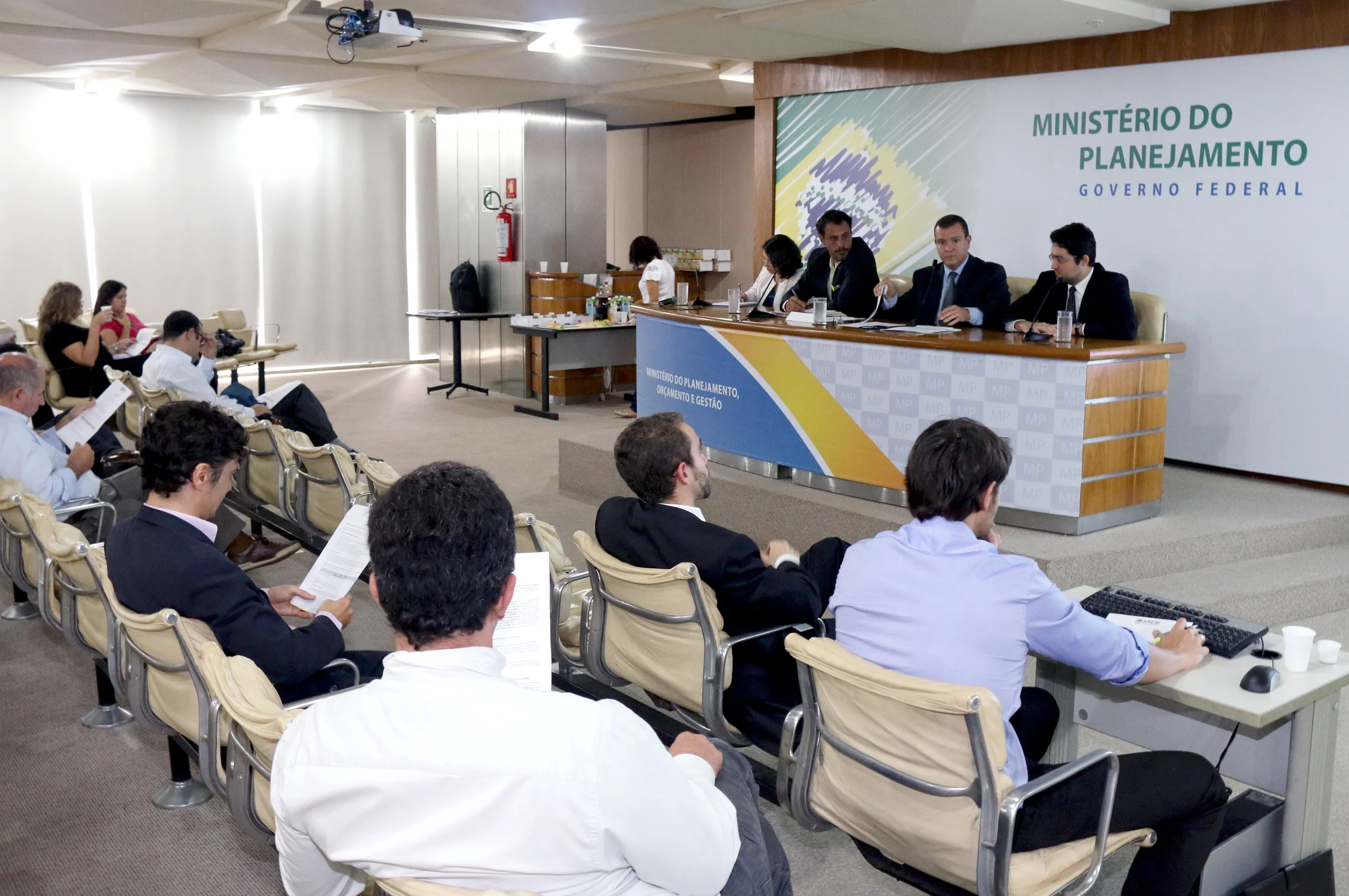 Assembleia Geral Extraordinária 13/03/2015