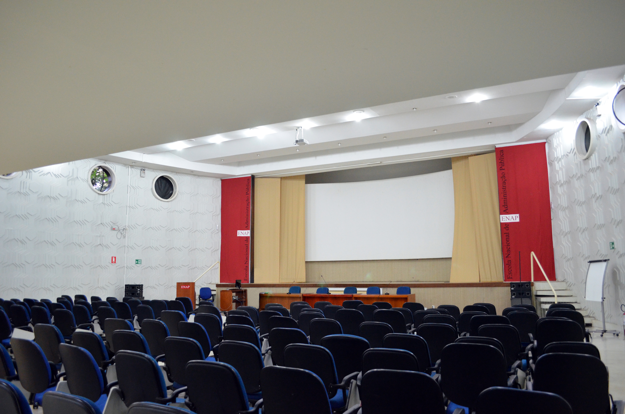 ENAP tem Inscrições abertas para 9 cursos de aperfeiçoamento