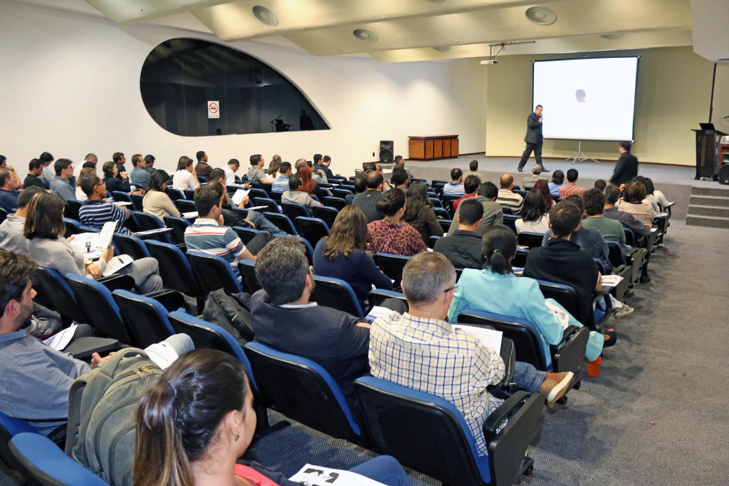 Presidente da ANESP apresenta Carreira de EPPGG para mais de 100 estudantes