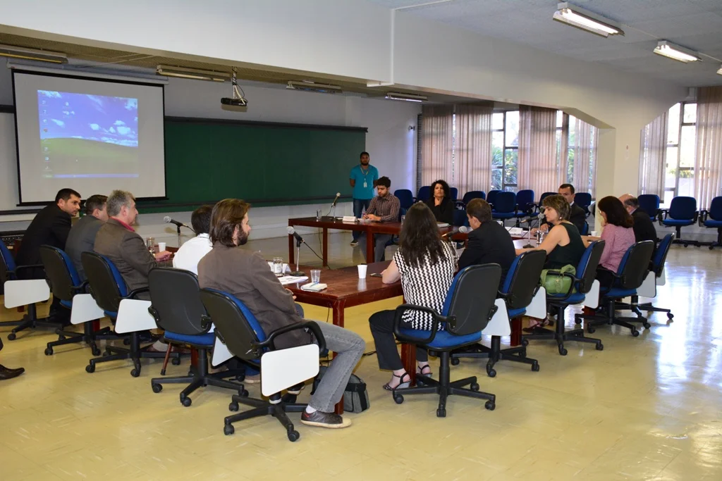 Enap reúne representantes das associações das carreiras transversais