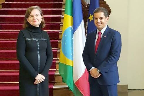 Diretora da ENA, Nathalie Loiseau e Gleisson Rubin, Diretor da ENAP. Foto: ENAP