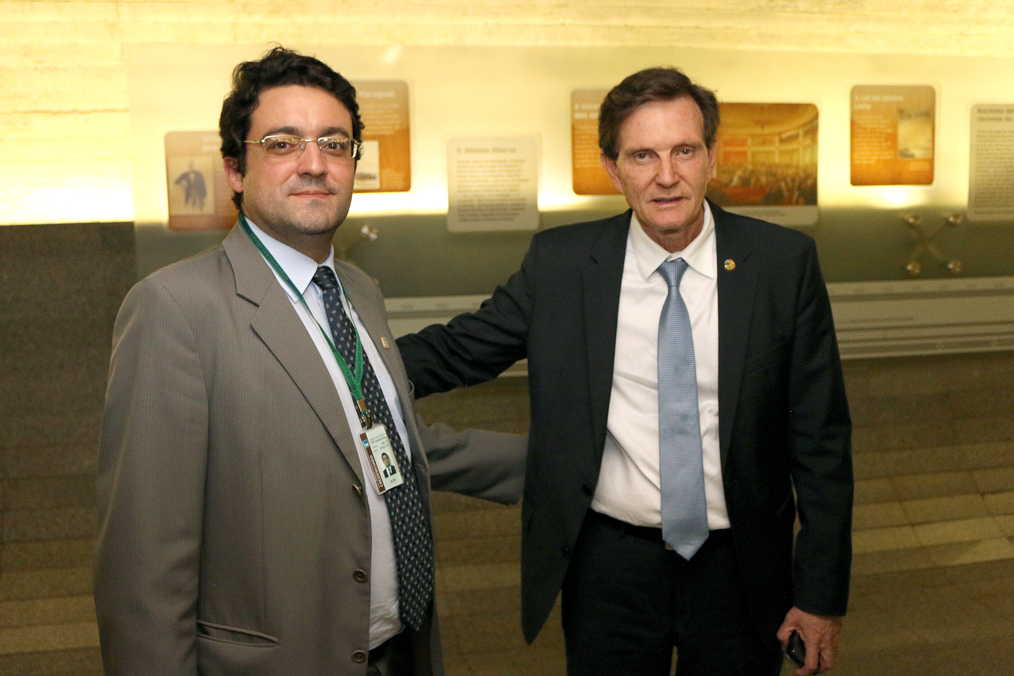 Presidente da ANESP, Alex Canuto, e Senador Marcelo Crivella.