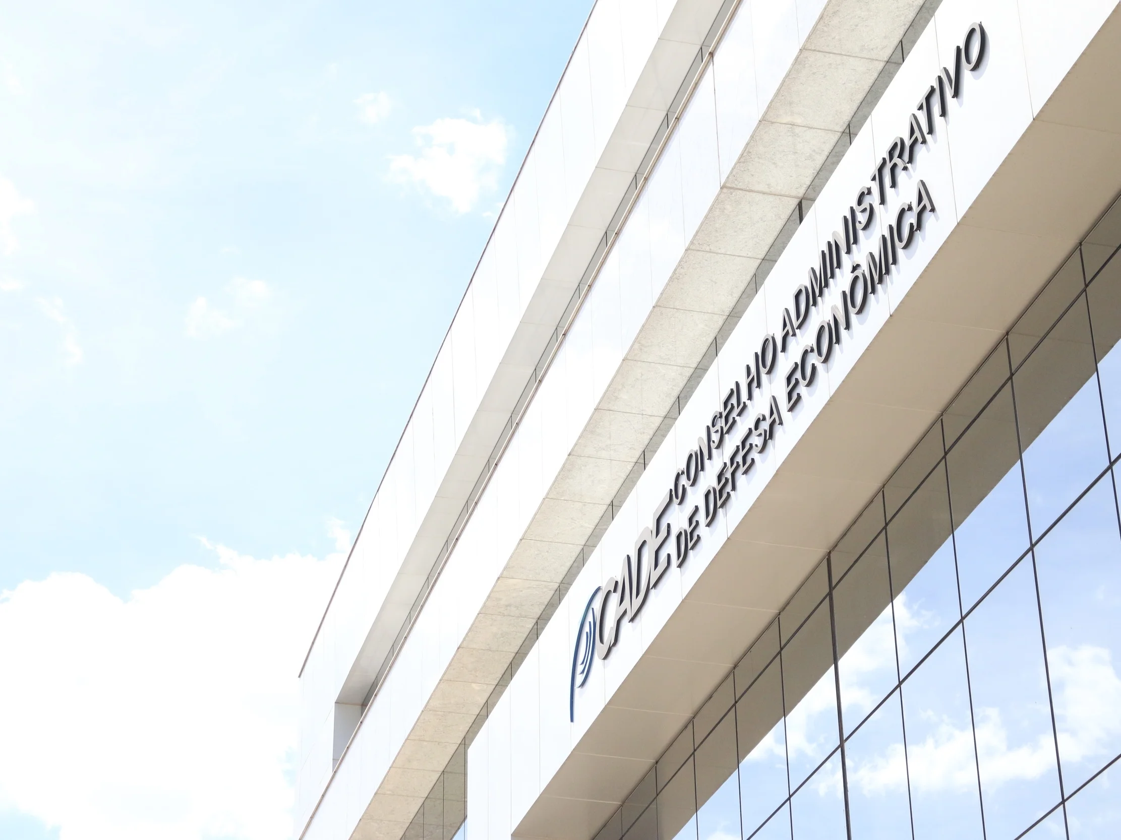 Cade seleciona pareceristas pro bono para Revista de Defesa da Concorrência