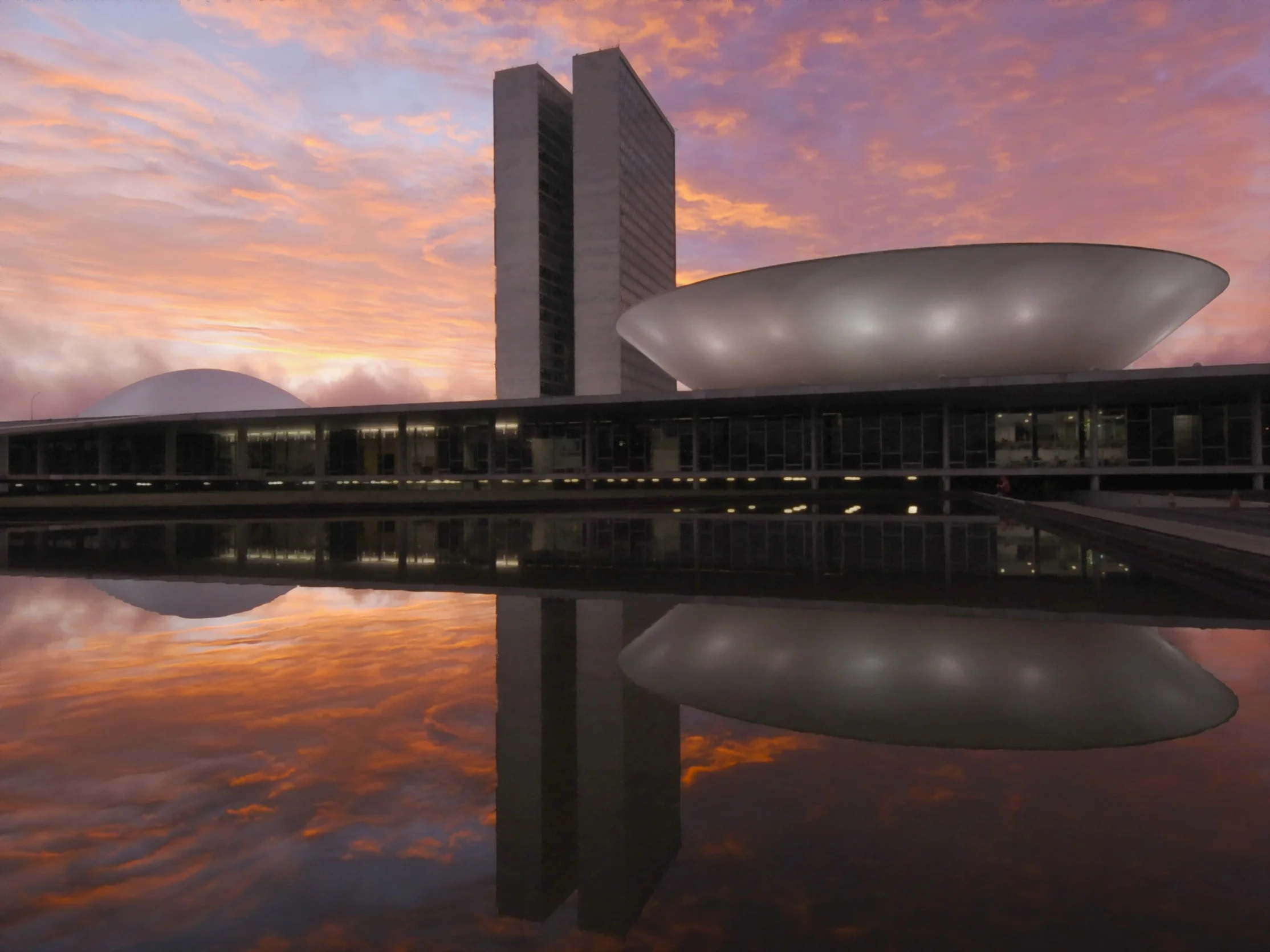 Câmara dos Deputados abre processo seletivo para pós-graduação em Parlamento e Direito