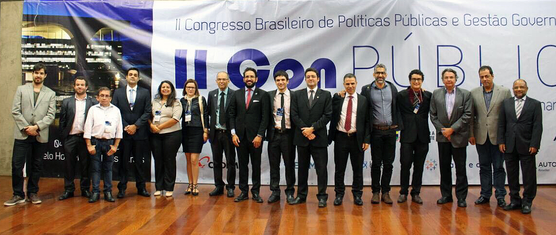Representantes das entidades que formam o Fenagesp durante encontro em Belo Horizonte. Foto: Fenagesp