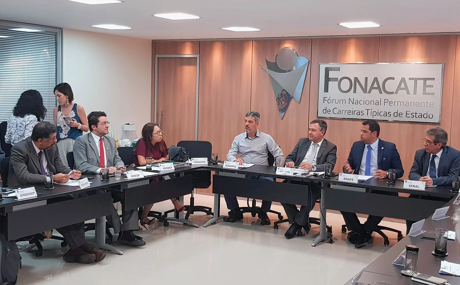 Alex Canuto (ANESP) foi um dos dirigentes presentes à Assembleia do Fonacate