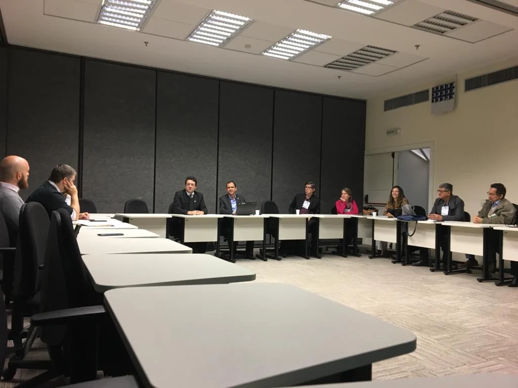 Atuação fora do DF e aproximação com a carreira foram temas de encontro da Seges e ANESP com EPPGGs de São Paulo