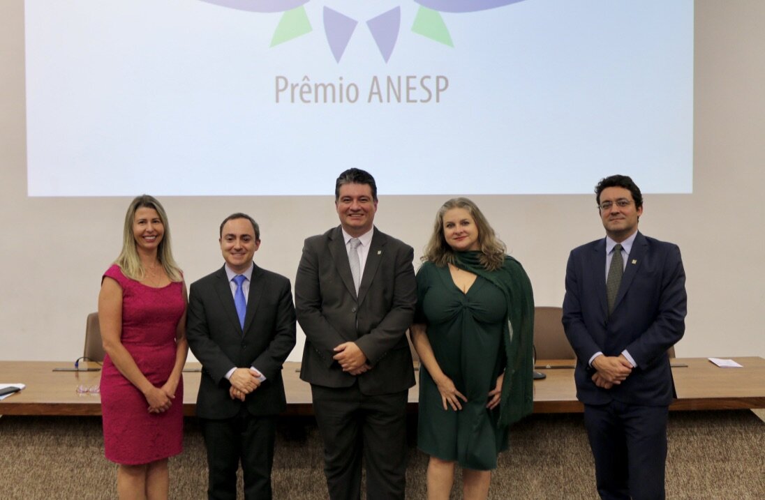  Os dirigentes da ANESP Geniana Gazotto, Gabriel Dizner, Gustavo Camilo, Aline Mac Cord e Alex Canuto 