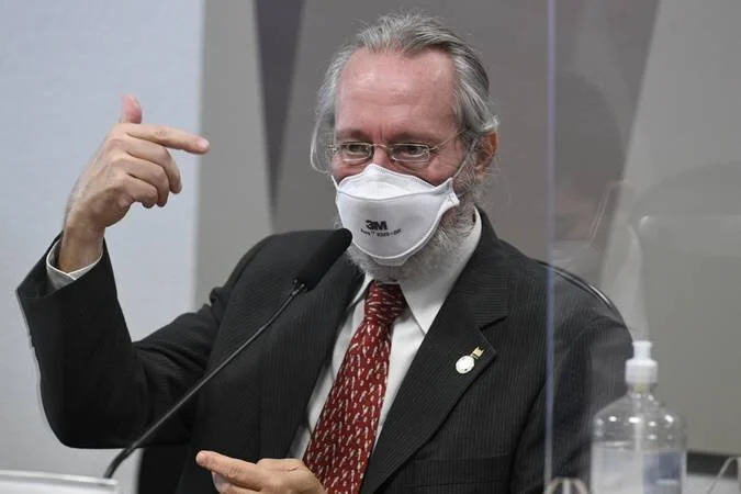 Em CPI da Covid, EPPGG Maierovitch destaca falta de plano para enfrentar pandemia