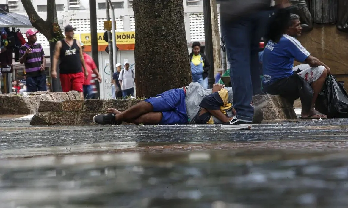 EPPGG coordena estudo que atualiza dados censitários da população em situação de rua no Brasil