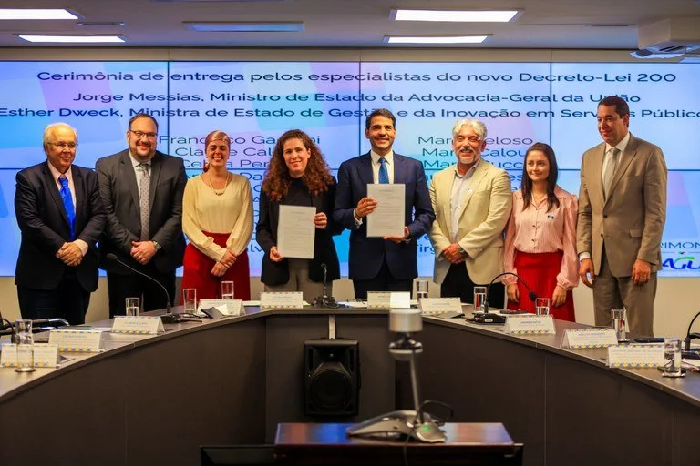 Lei Geral da Gestão Pública: comissão de especialistas entrega proposta ao governo federal